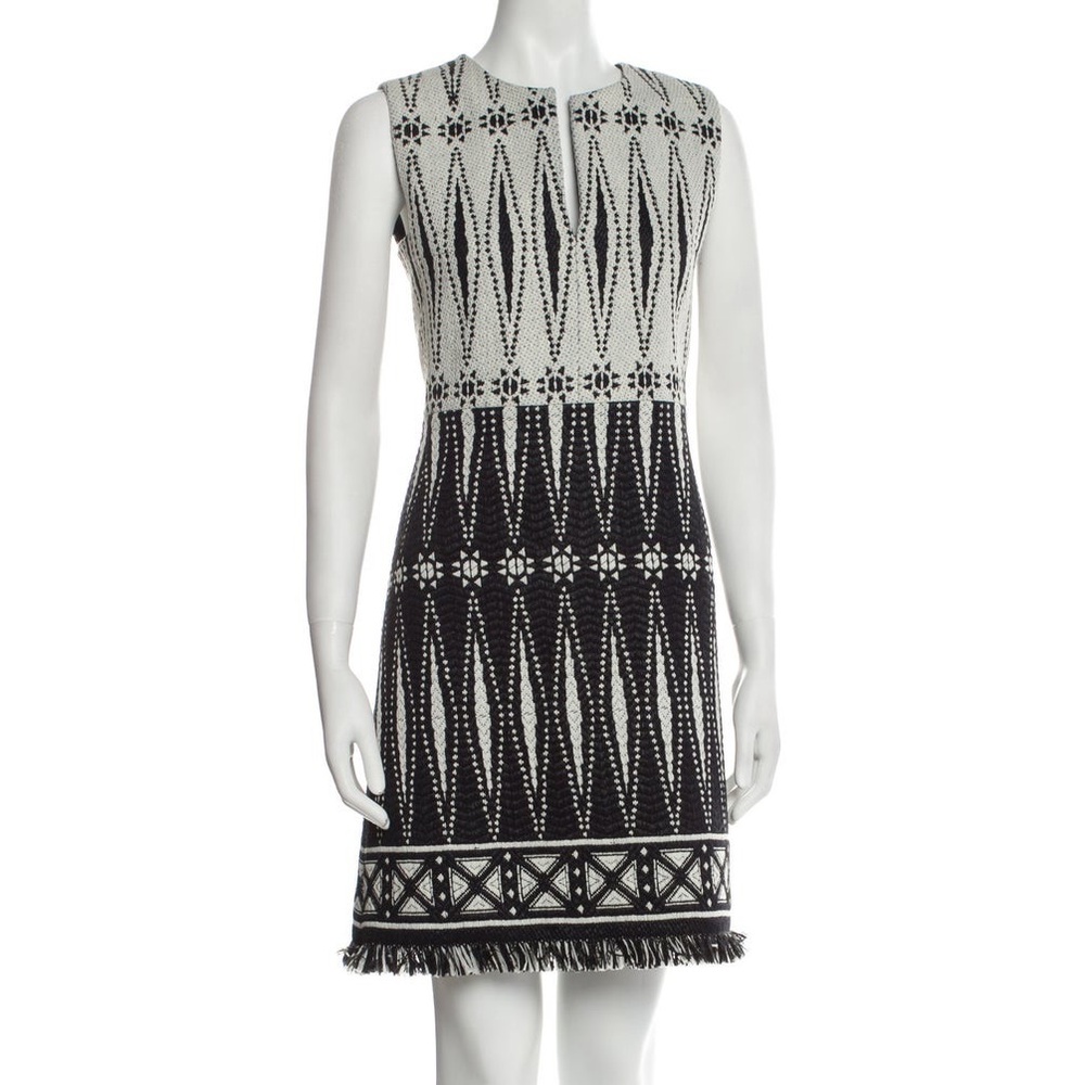 Tory Burch
Printed Mini Dress
Size 14
NWT